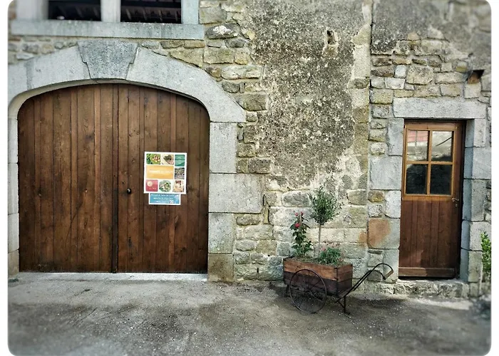 Hélianthy- Gîte 10 personnes en Sud Ardèche